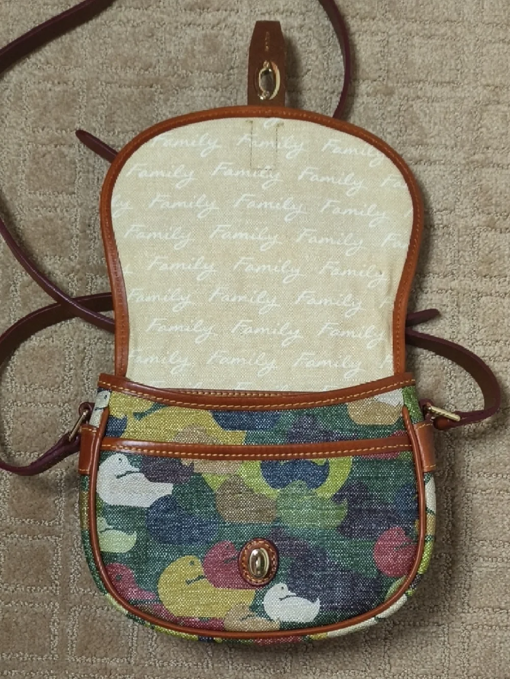 Dooney & Bourke Multicolor Duck Print Crossbody Bag *READ*